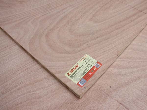 1800香杉木细木工板E1